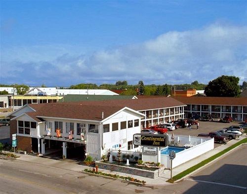 Continental Inn Cheboygan Exterior photo